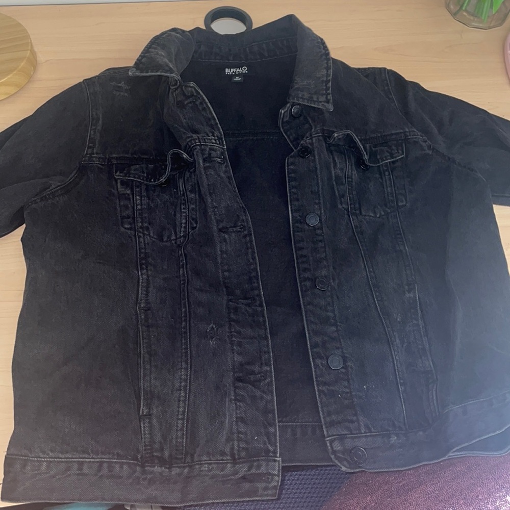 Cute jean jacket, great condition, roomy, and trendy